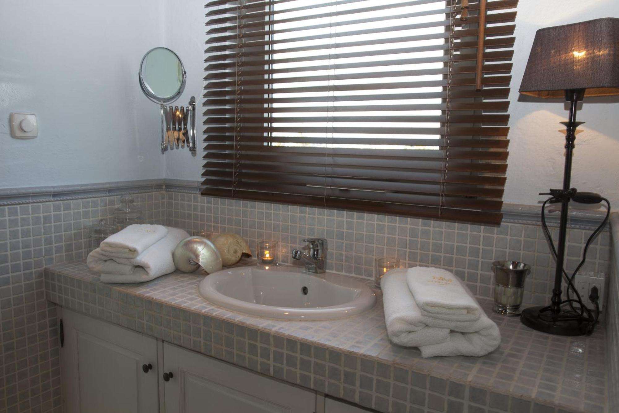 Pavi Apts Ljubljana - Private Rooftop Swimming Pool חדר תמונה
