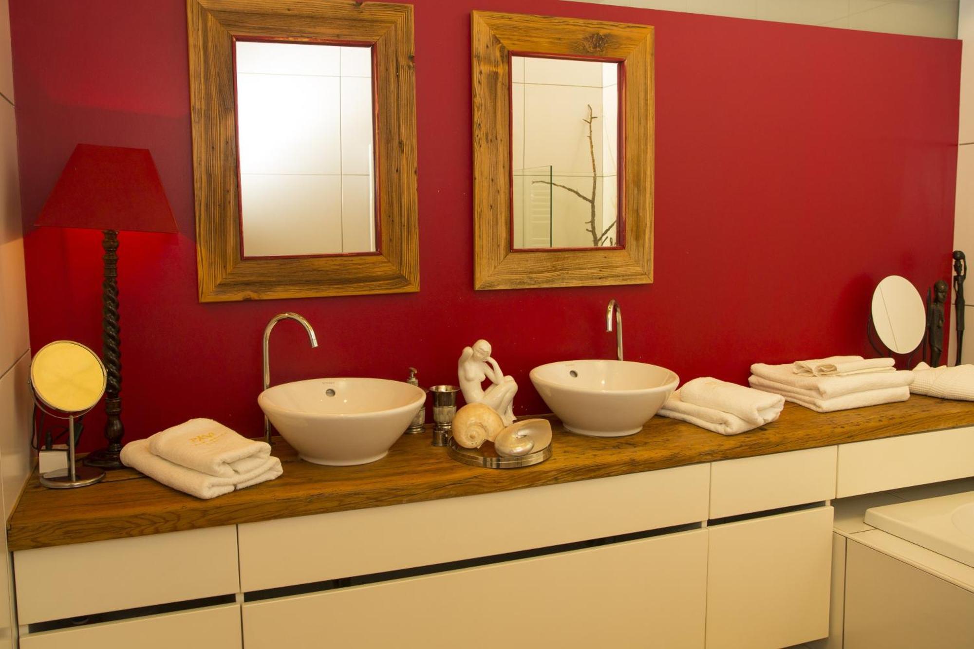 Pavi Apts Ljubljana - Private Rooftop Swimming Pool חדר תמונה