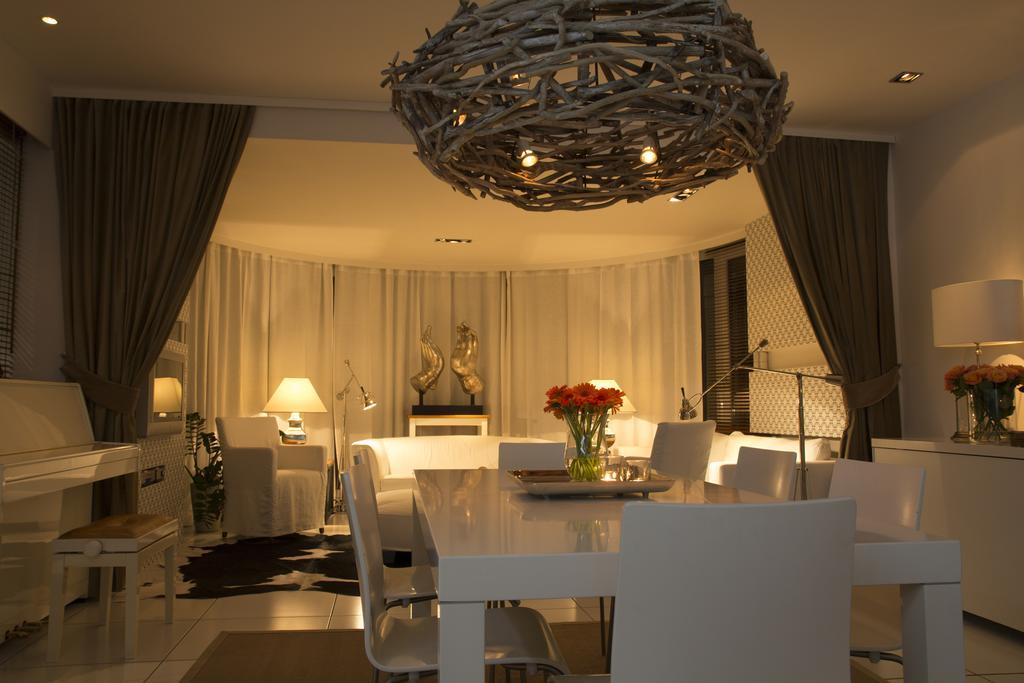 Pavi Apts Ljubljana - Private Rooftop Swimming Pool חדר תמונה